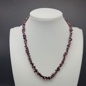 Vintage Natural Garnet Chip Bead Necklace Deep Red Gemstone Strand Barrel Clasp